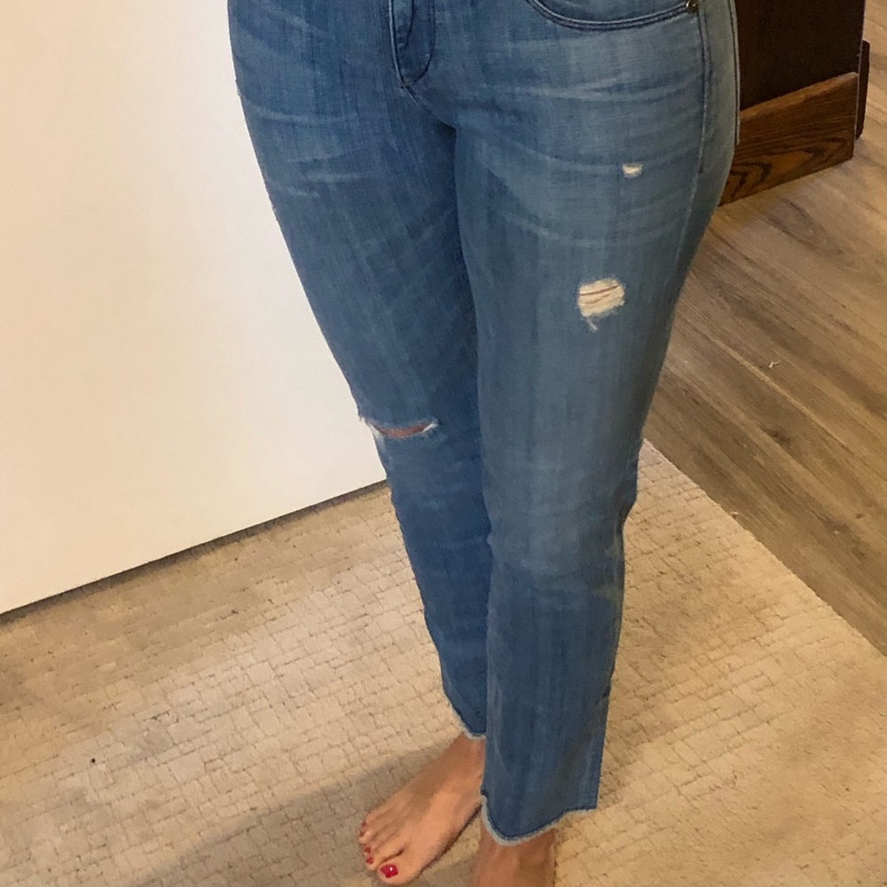 - 🌼🌼🌼🌼Habitual Blue Jeans. Host Pick 2X🌼🌼🌼🌼 Size 27 - Picture 4 of 16